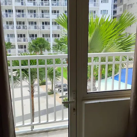 Shore Residences C2 Tower With Balcony
